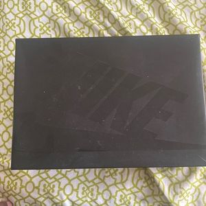 Nike Foamposite Red October